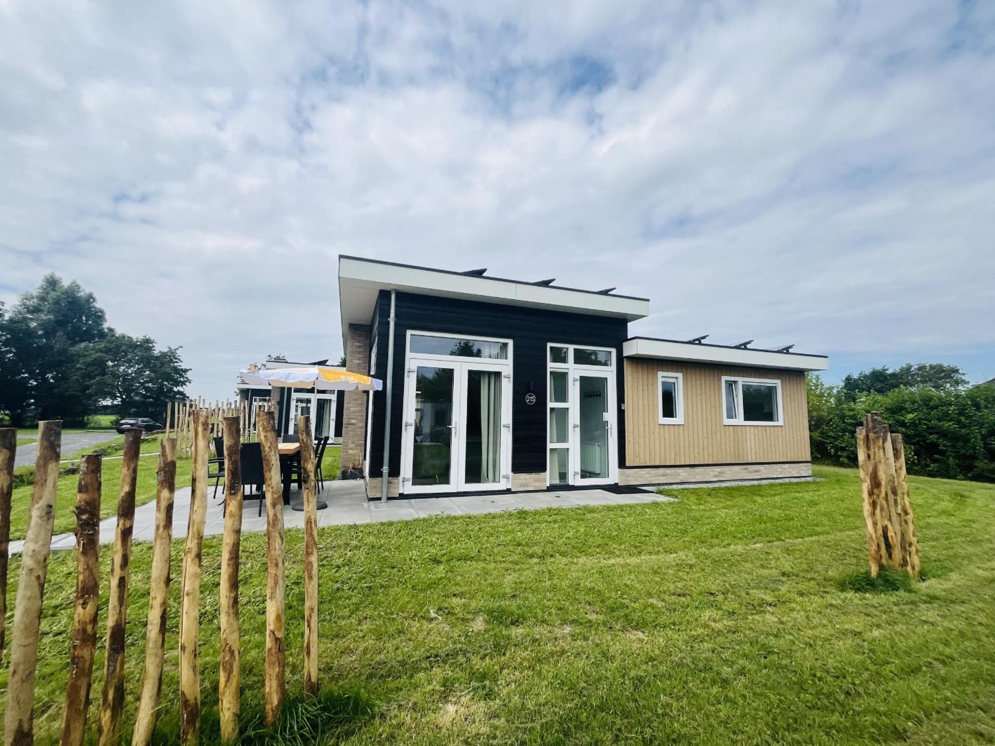 Bungalowpark De Horn - Floresta 215 Dirkshorn Eksteriør billede